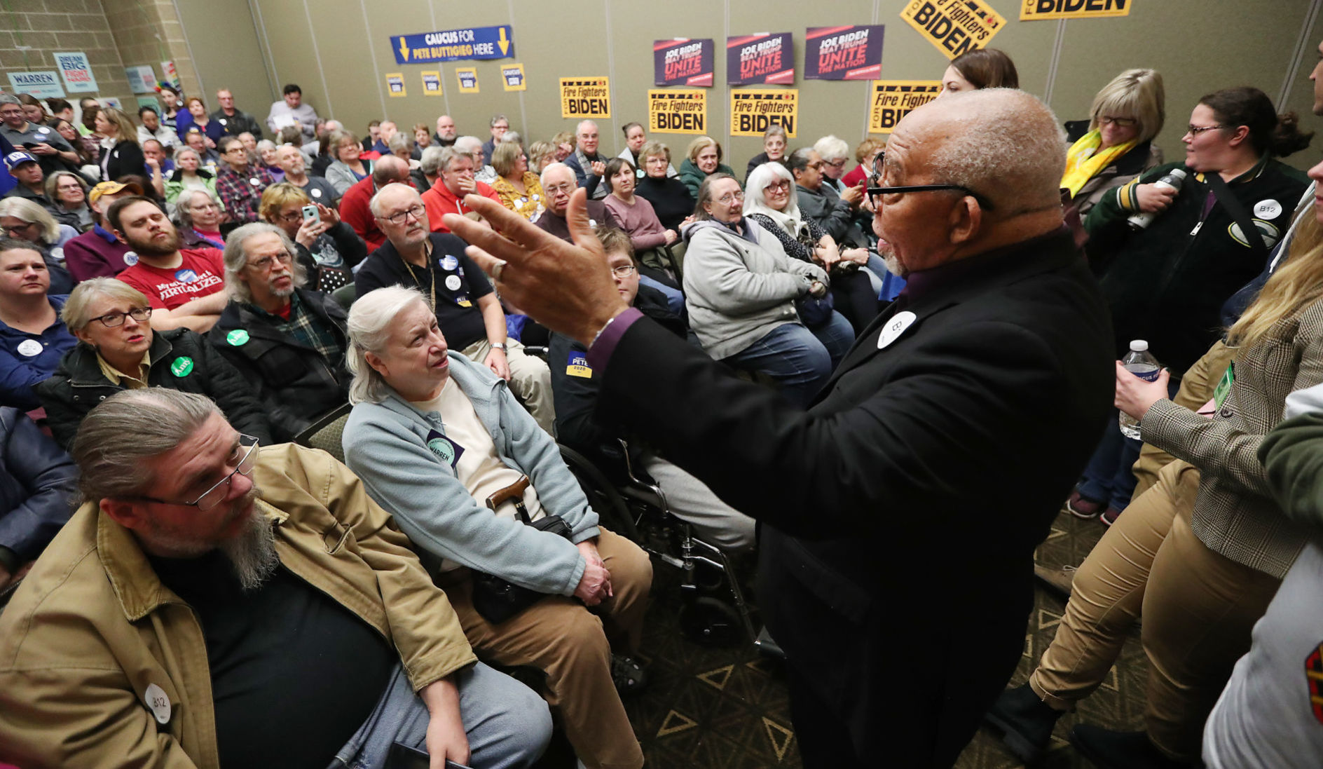 020420-ia-caucus-ks-006